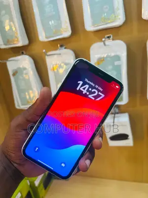 Apple iPhone 11 64 GB White
