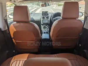 Nissan Dualis 2012 Off white