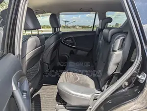 Toyota Vanguard 2012 Black