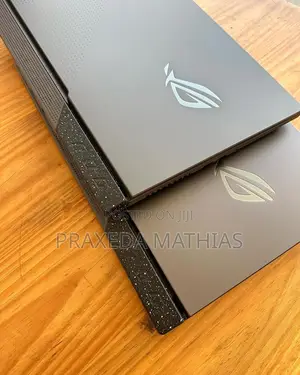 New Laptop Asus ROG Strix G17 16GB AMD Ryzen 9 SSD 1T