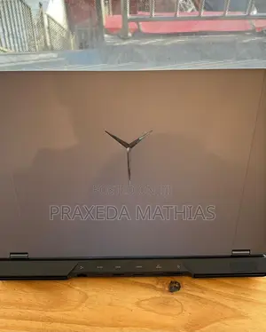 New Laptop Lenovo Legion 5 16GB AMD Ryzen 7 SSD 512GB