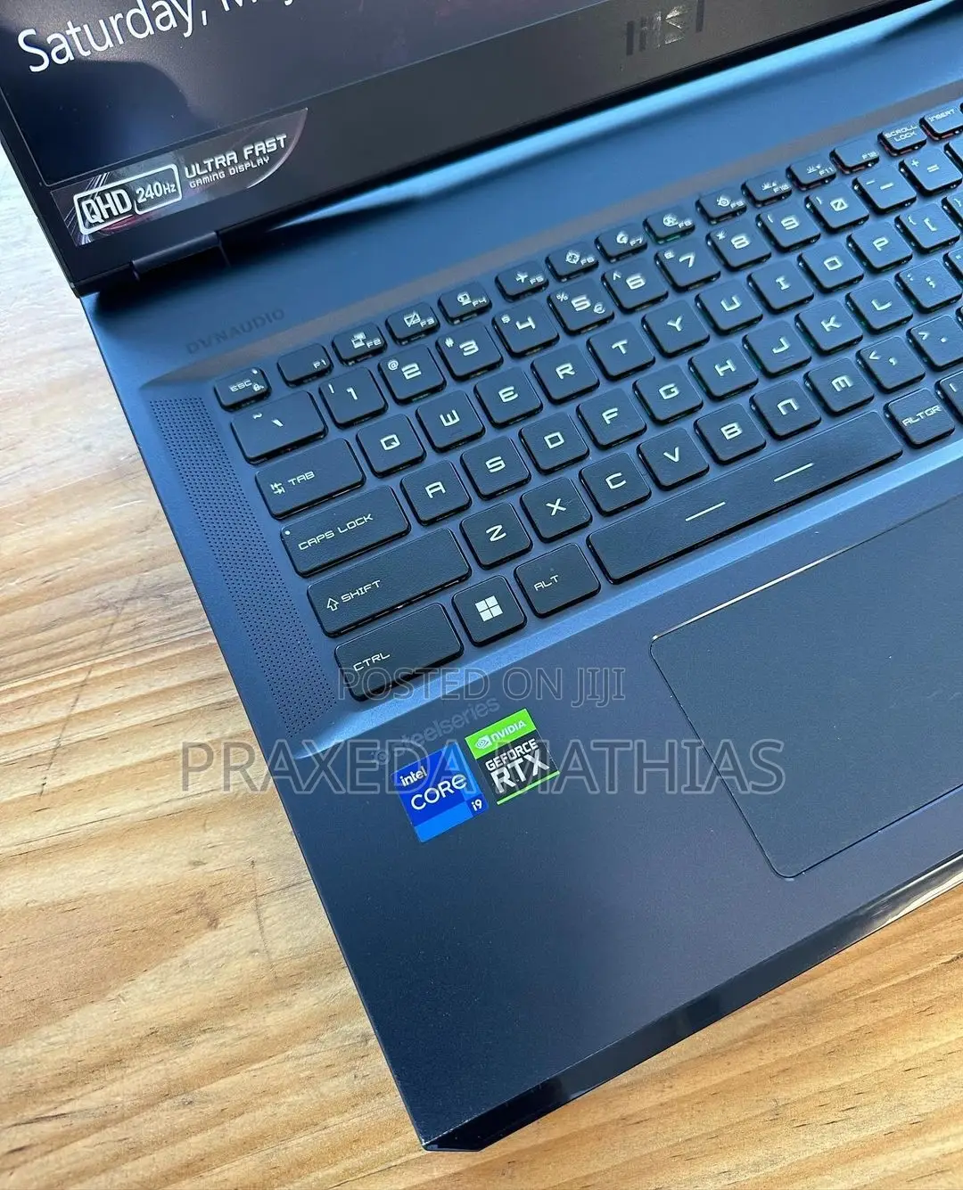 Laptop MSI Raider GE76 12UGS 32GB Intel Core I9 SSD 1T