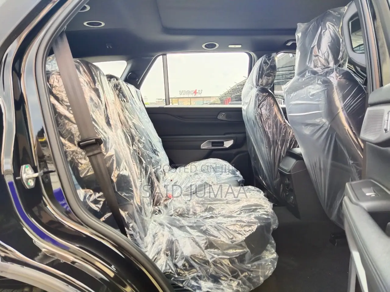 Ford Everest 2024 Matt Black