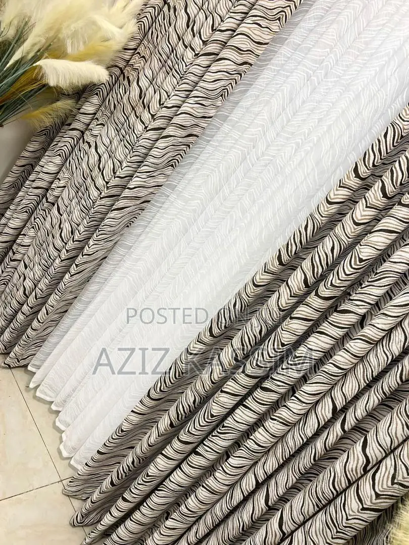 Pazia Nzito Set.
