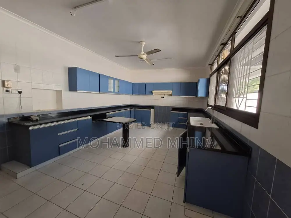 4bdrm Villa in Mikocheni for rent