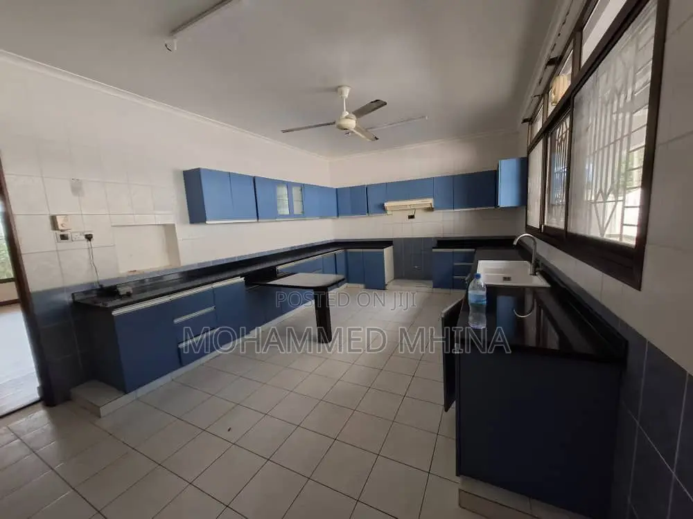 4bdrm Villa in Mikocheni for rent