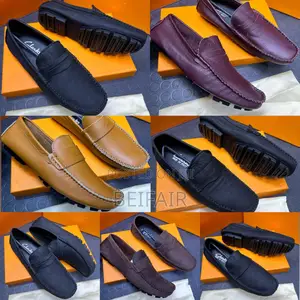 Original Clarks Leather Loafers | Viatu Vya Kiume