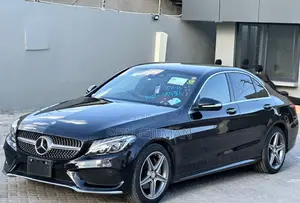 Mercedes-Benz C200 2014 Black