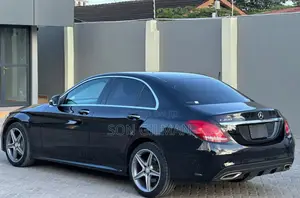 Mercedes-Benz C200 2014 Black
