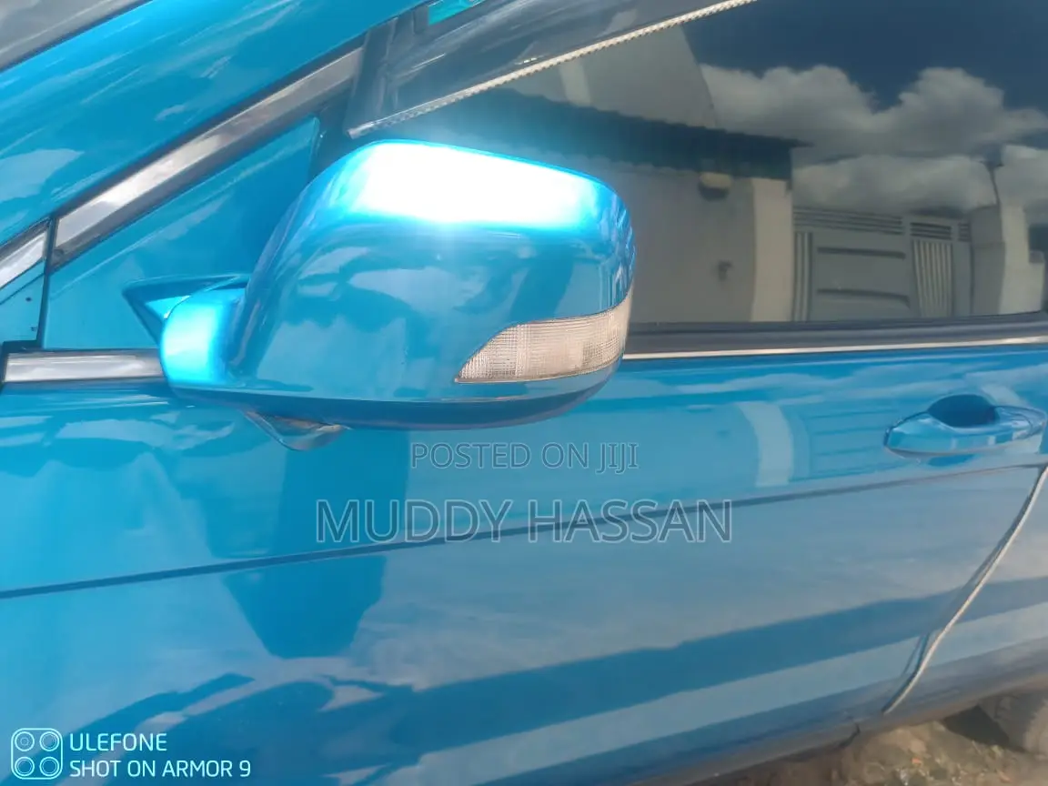 Honda CR-V 2010 Blue