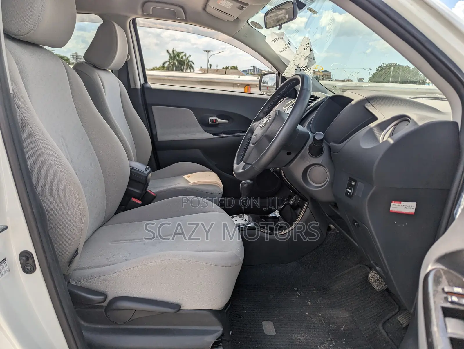 Toyota IST 2007 White