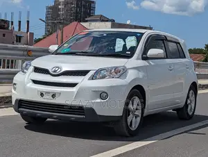 Toyota IST 2007 White