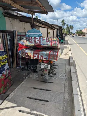 Godoro Aina Ya Tuf Foam FUTI 4 Kwa 6 Inchi 6 Bei Ni 90,000