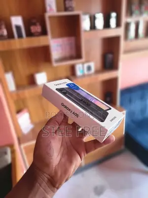 New Samsung Galaxy A05 64 GB Black