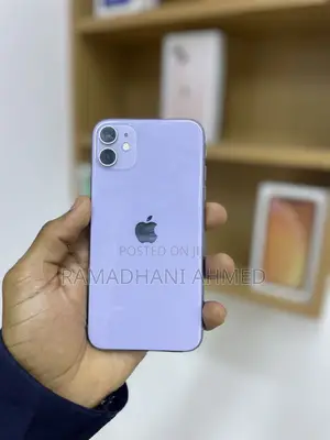 Apple iPhone 11 64 GB Purple