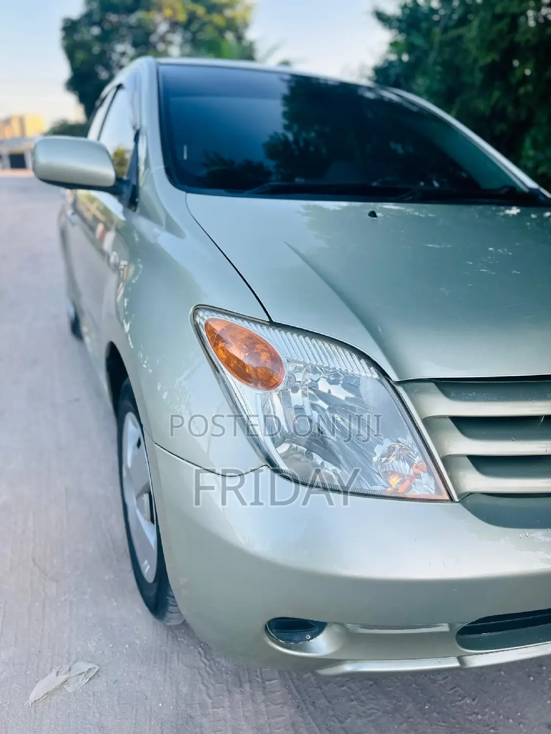 Toyota IST 2007 Green