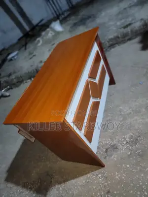 Meza Ya Ofisin Na Kiti