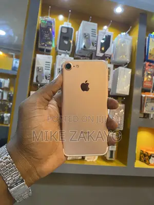 Apple iPhone 7 32 GB Gold