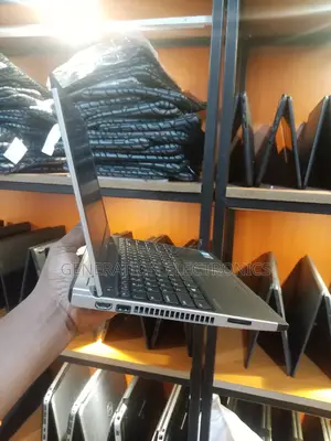 Laptop Dell Latitude 3310 8GB Intel Core I5 HDD 500GB
