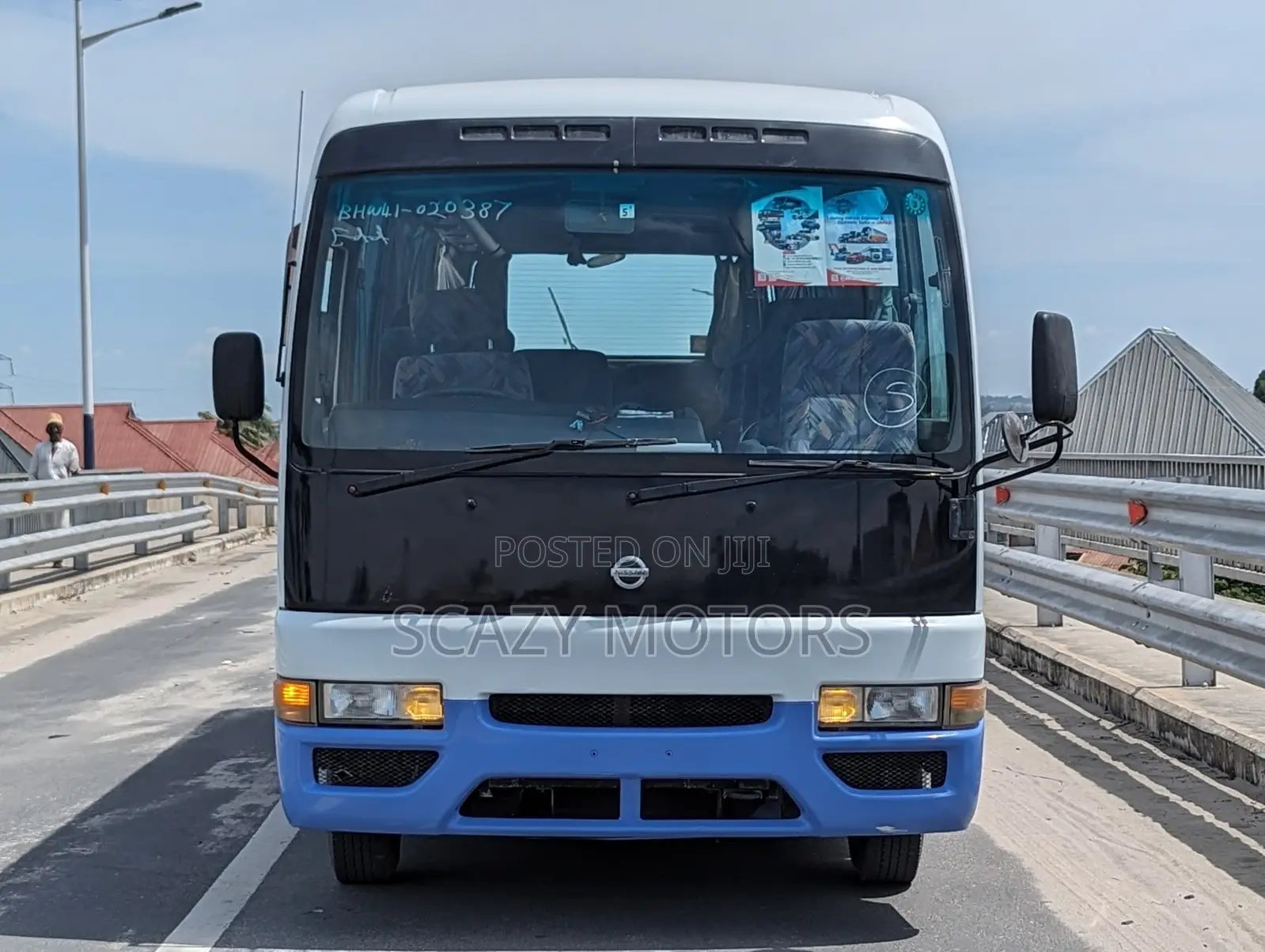 Nissan Civilian 2002 White