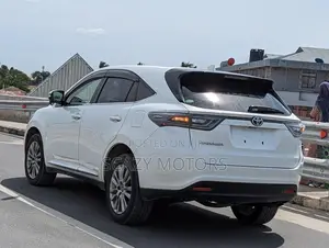 Toyota Harrier 2017 White
