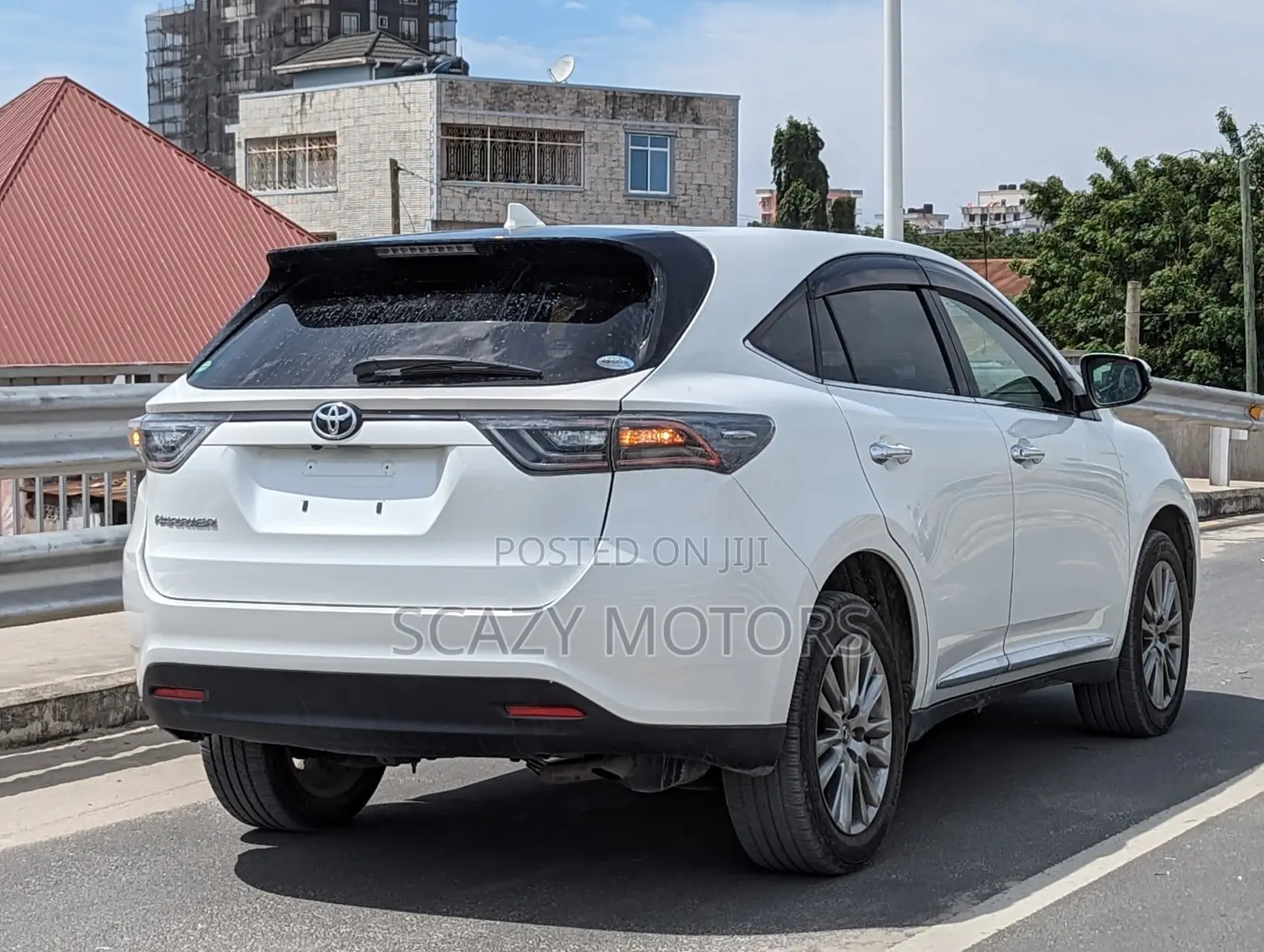Toyota Harrier 2017 White