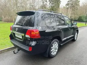 Toyota Land Cruiser 4.0 V6 GX-R 2012 Black