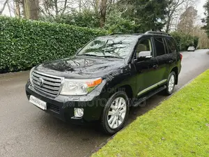 Toyota Land Cruiser 4.0 V6 GX-R 2012 Black
