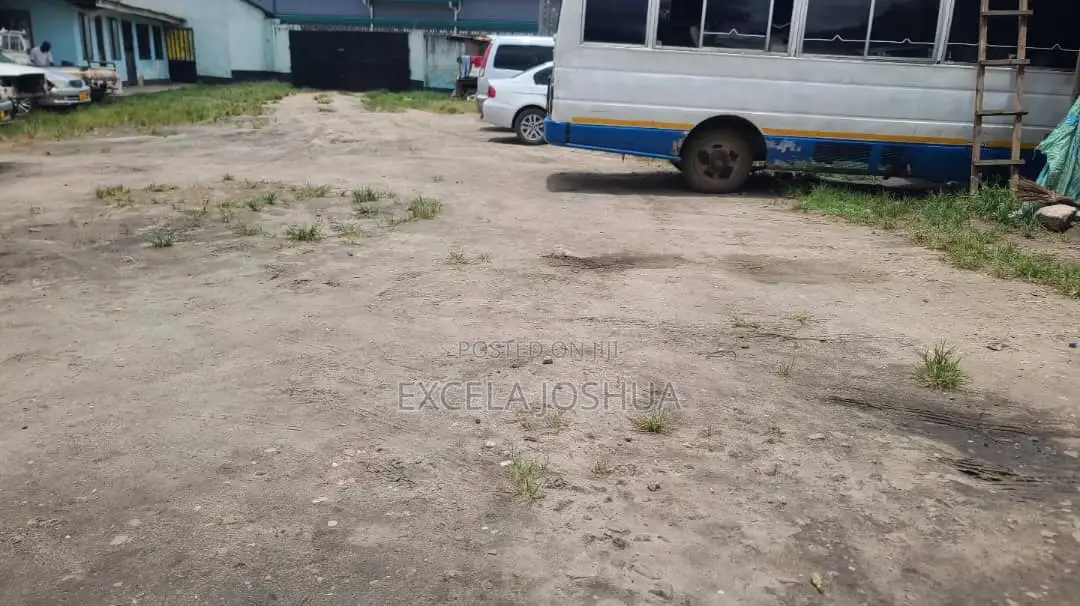 Eneo Linatazama Main Road Linauzwa Magomeni Mataa