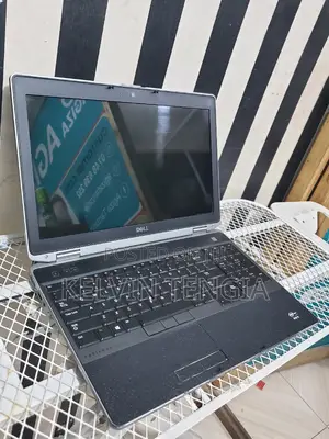 Laptop Dell Latitude 6430u 8GB Intel Core I5 HDD 500GB