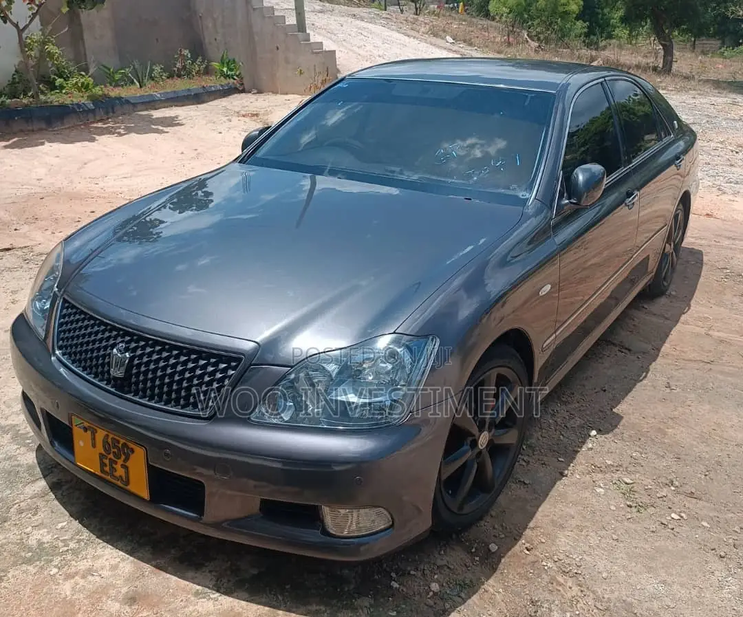 Toyota Crown 2009 Gray