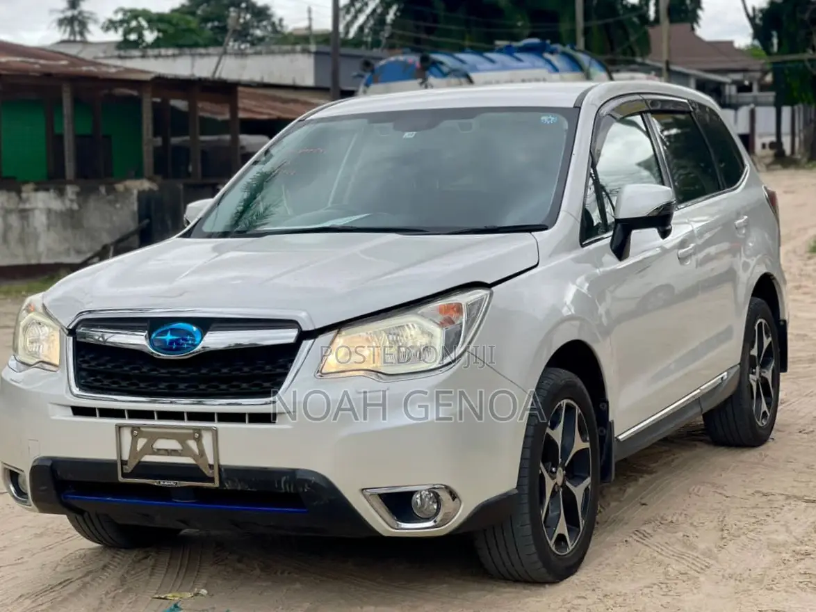 Subaru Forester 2013 White
