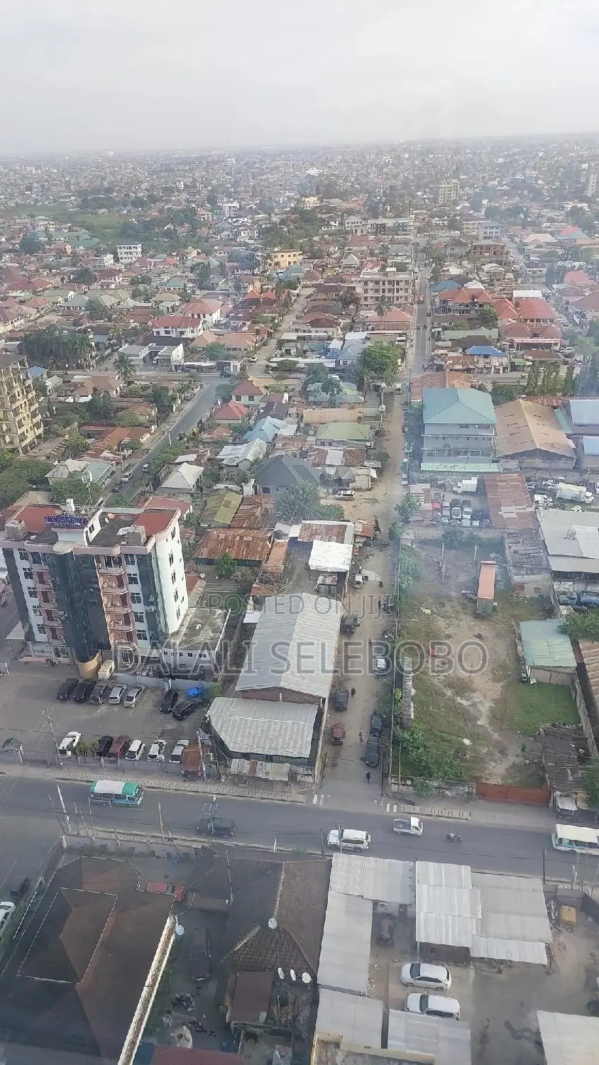 Plot at Makumbusho Pazuri Sana