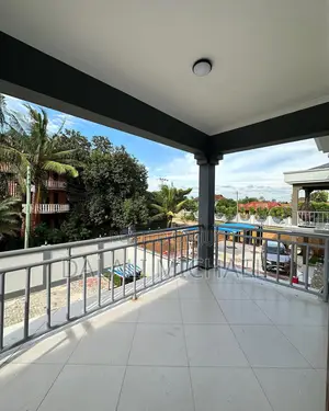 4bdrm House in Mbezibeach for sale