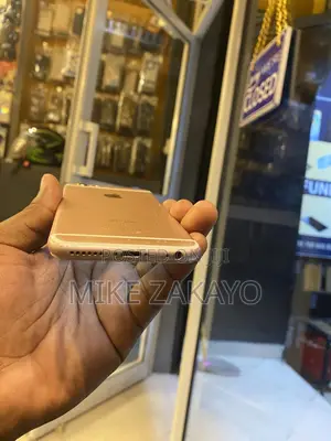 Apple iPhone 6s 64 GB Gold