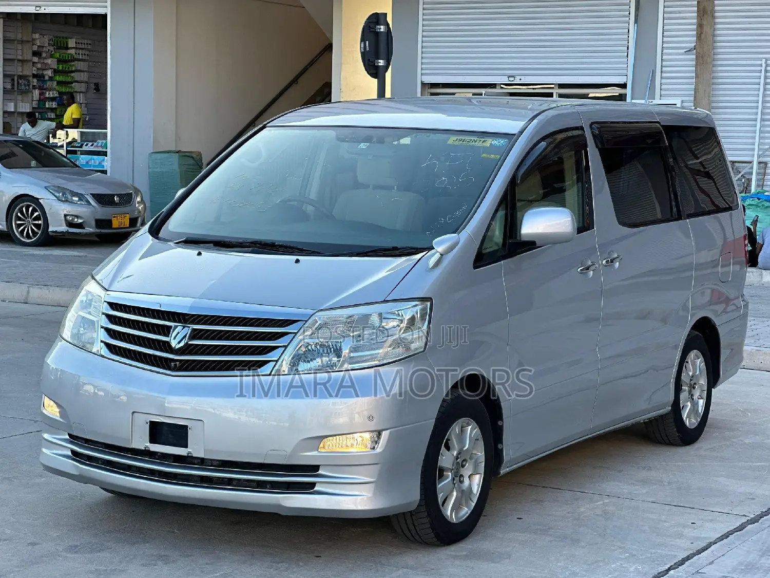 Toyota Alphard 2006 Silver
