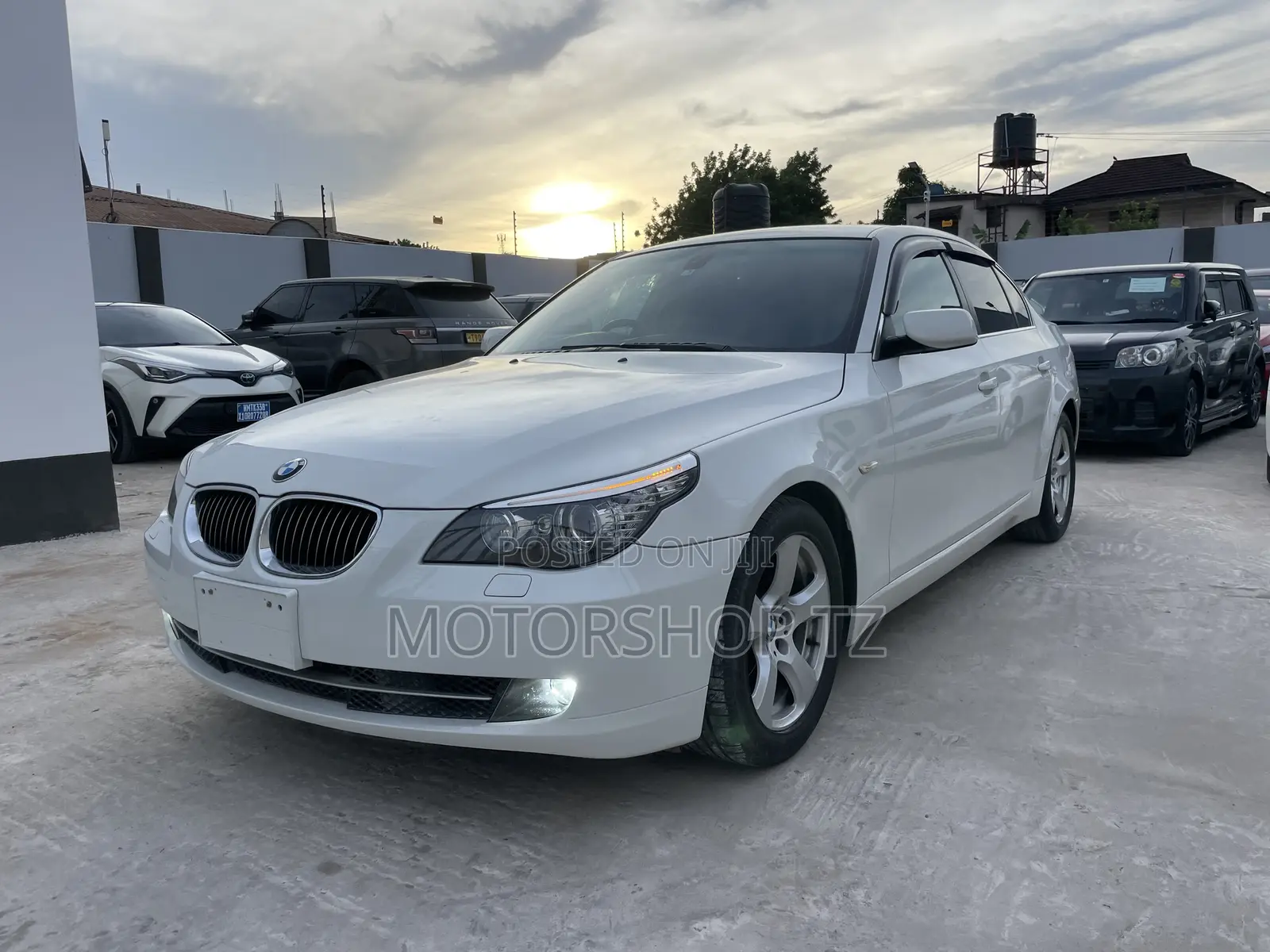 BMW 530i 2010 White