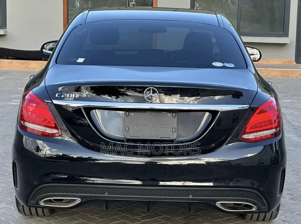 Mercedes-Benz C-Class 2014 Blue