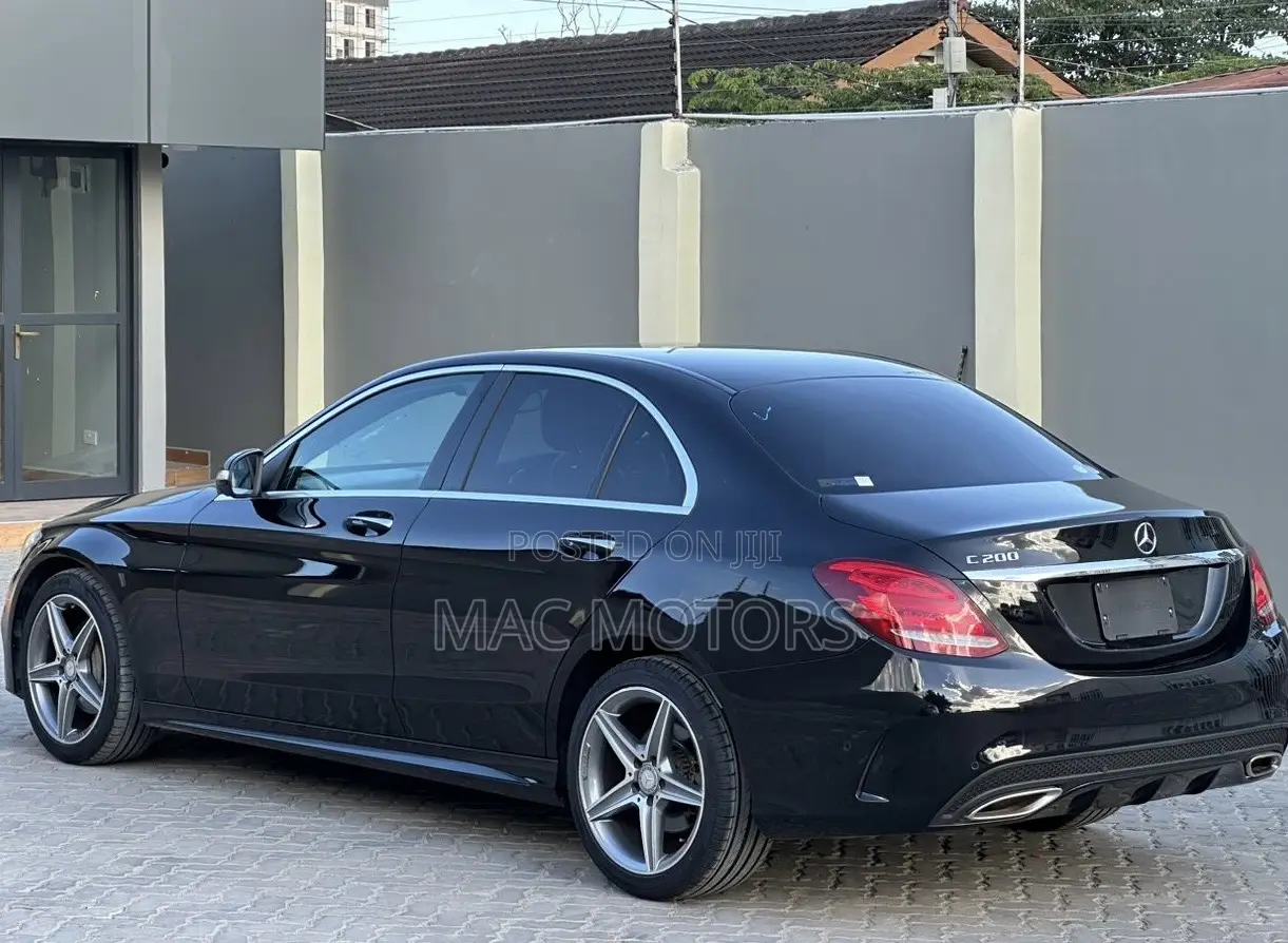 Mercedes-Benz C-Class 2014 Blue