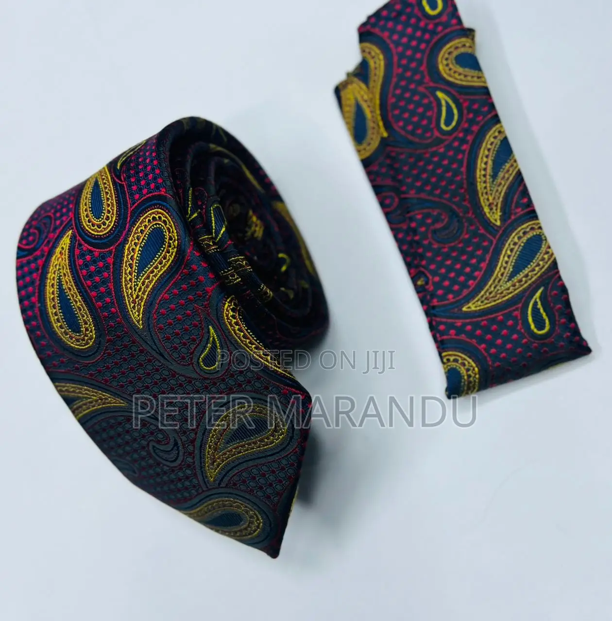 0fficial Tie