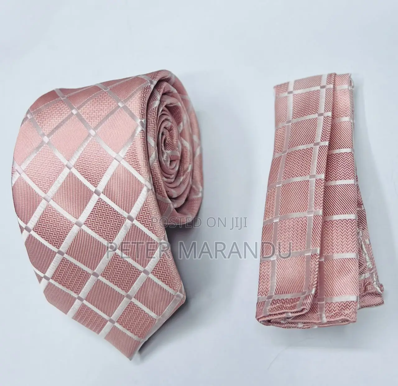 0fficial Tie