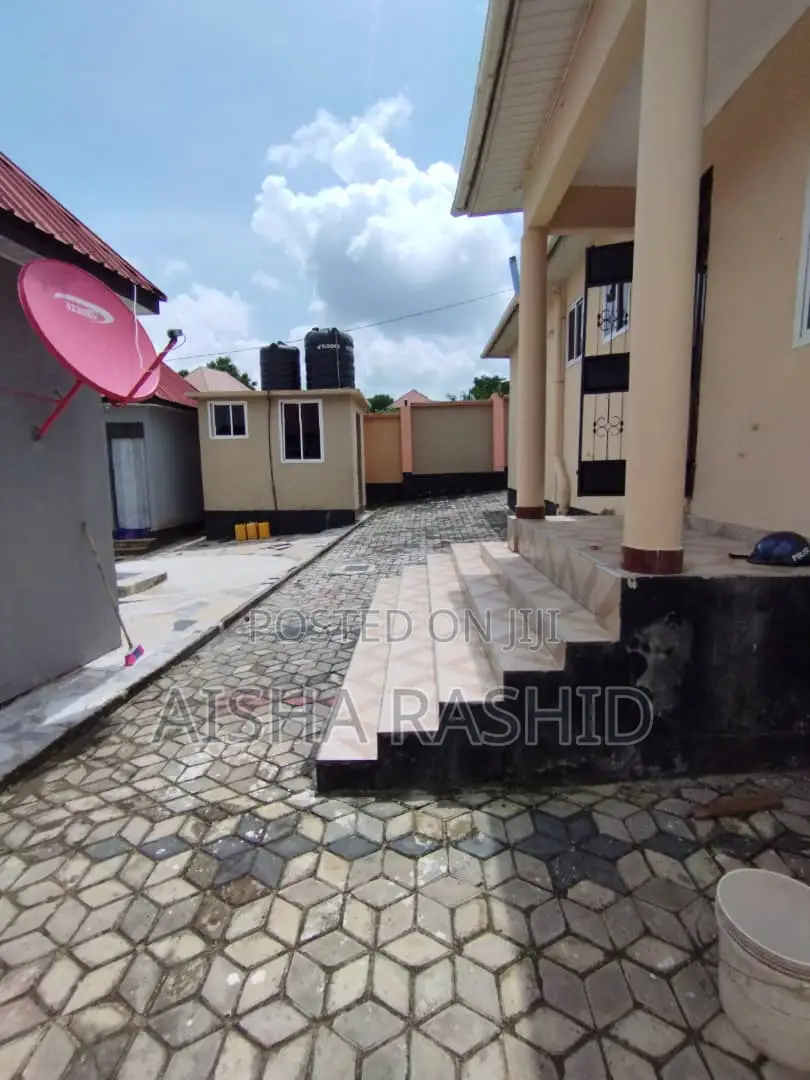 3bdrm House in Kinondoni for rent