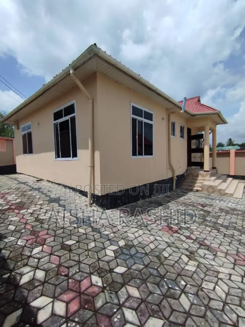 3bdrm House in Kinondoni for rent