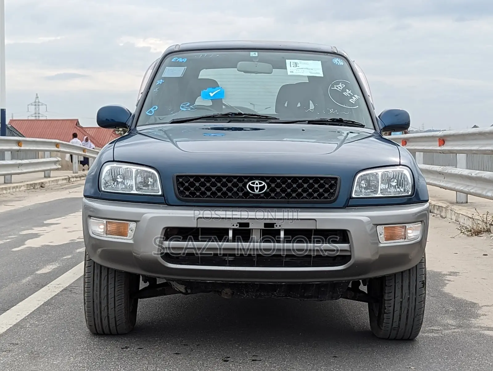 Toyota RAV4 1999 Blue