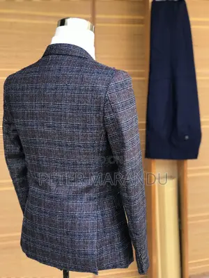 Offcial Men's Suit