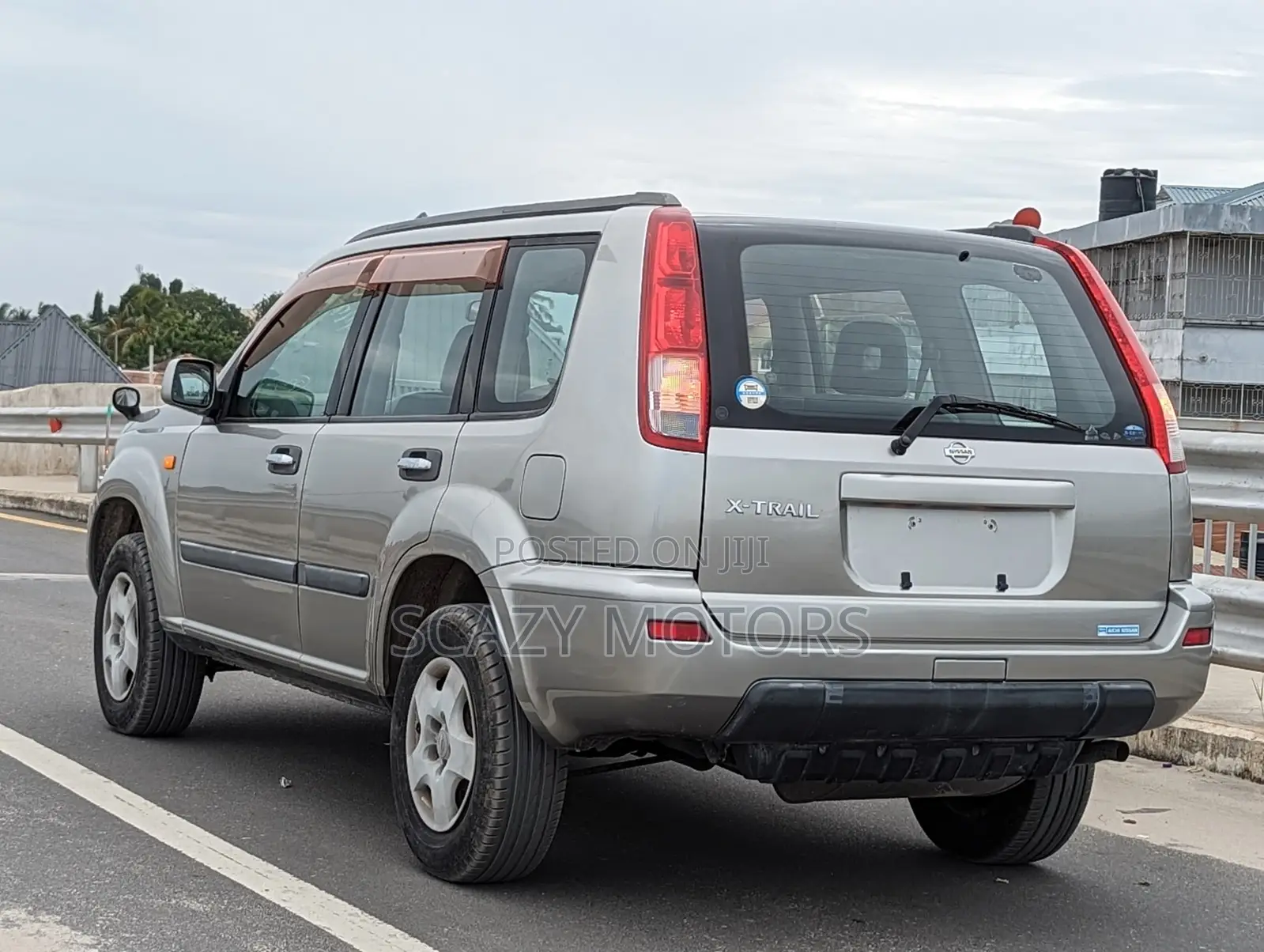 Nissan X-Trail 2001 Silver