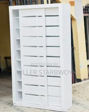 Show Rack Kali Sana