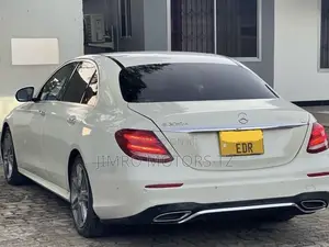 Mercedes-Benz E250 2017 White