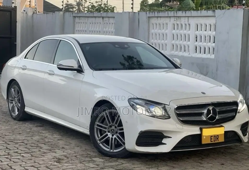 Mercedes-Benz E250 2017 White