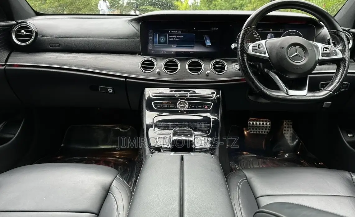 Mercedes-Benz E250 2017 White